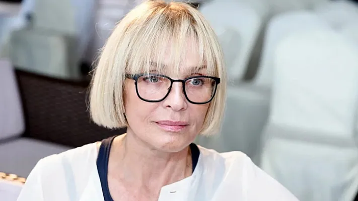 Лайма Вайкуле