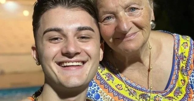 76-летняя женщина и 17-летний юноша ждут ребёнка